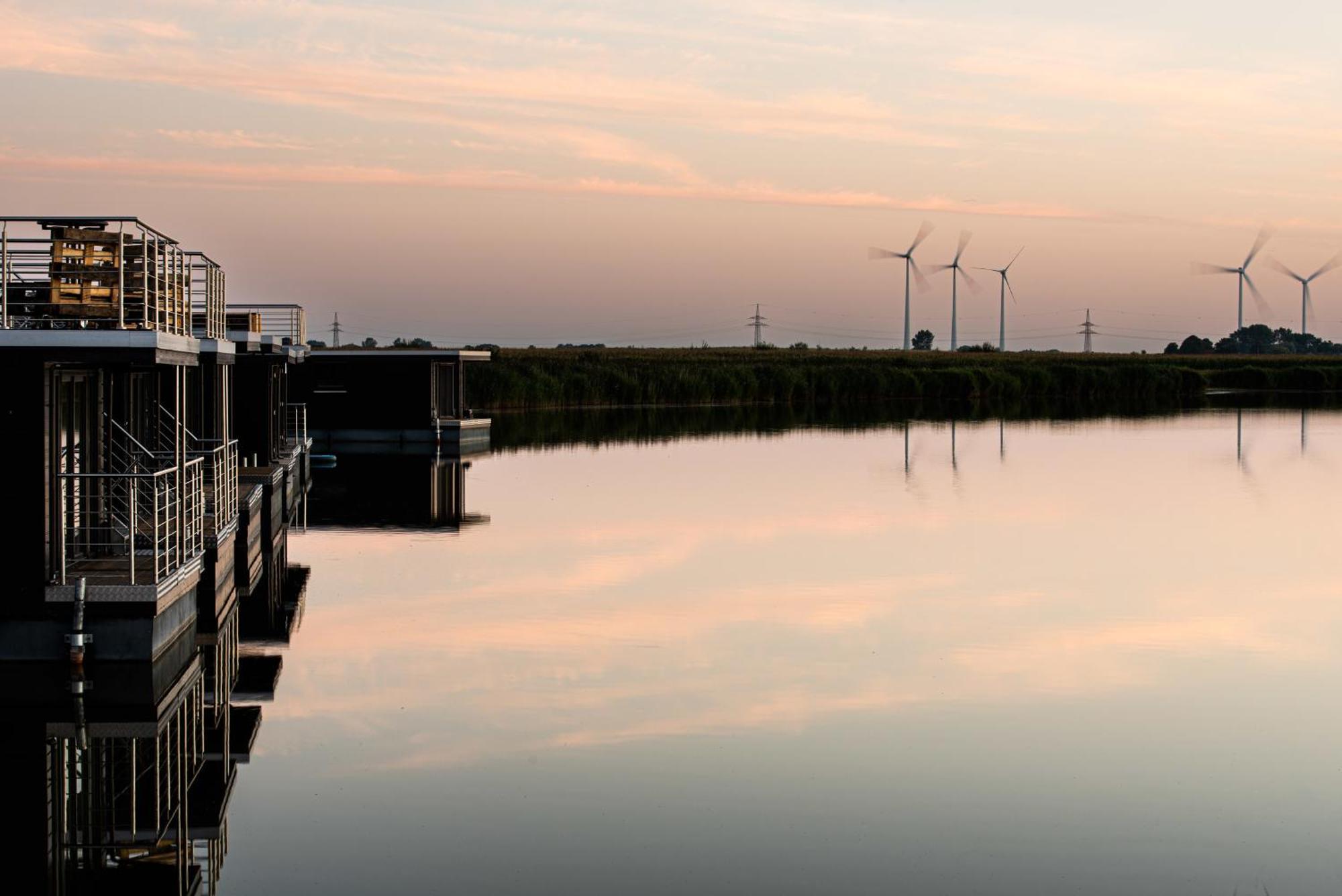 Hausboot Wangermeer Nordsonne11 Шиллиг Экстерьер фото