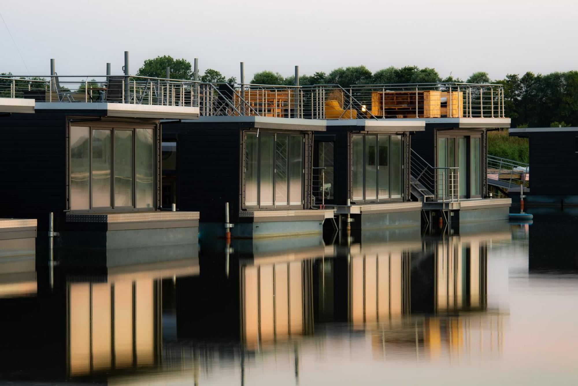 Hausboot Wangermeer Nordsonne11 Шиллиг Экстерьер фото